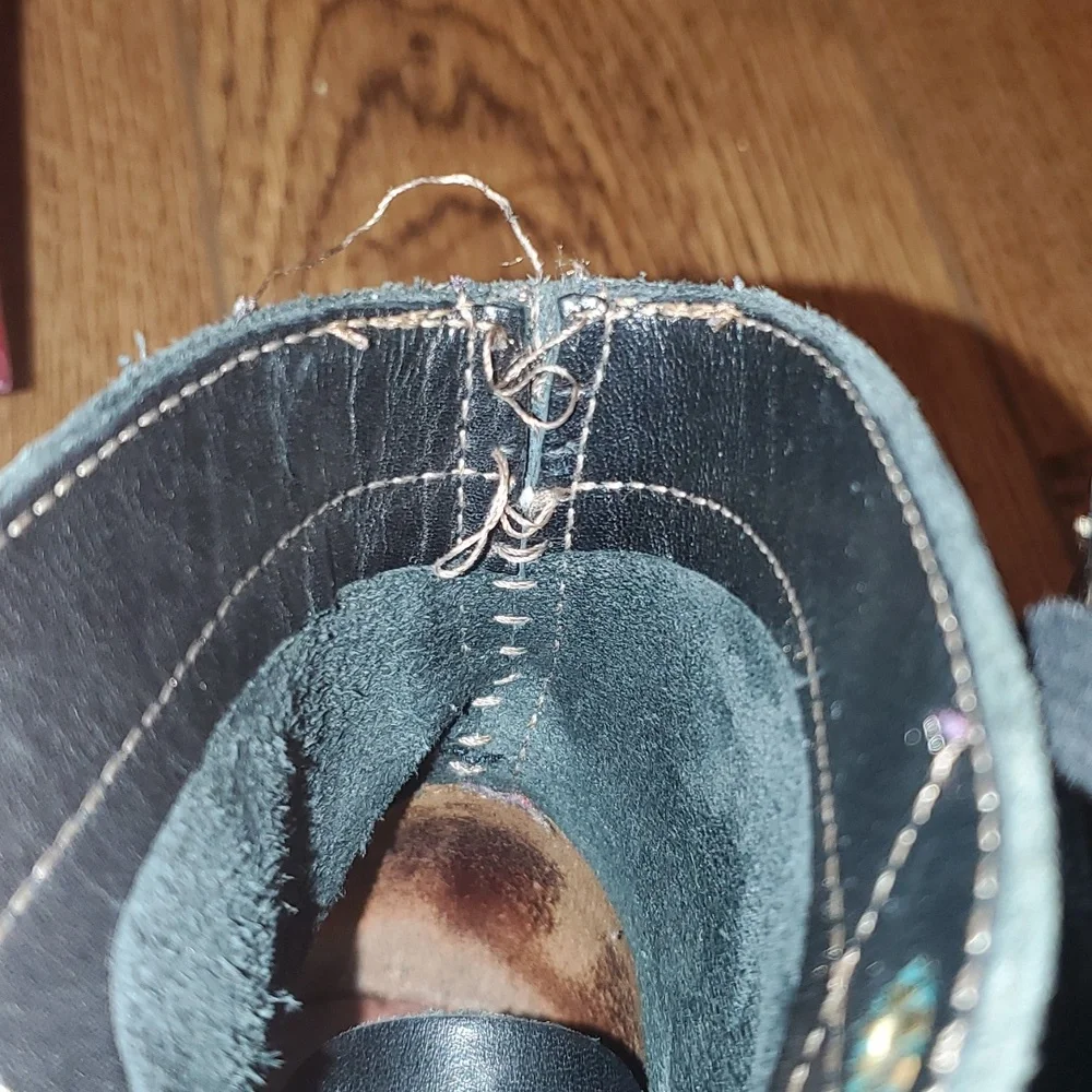 8.5 Wolverine Oxford Boots - Picture 14 of 16